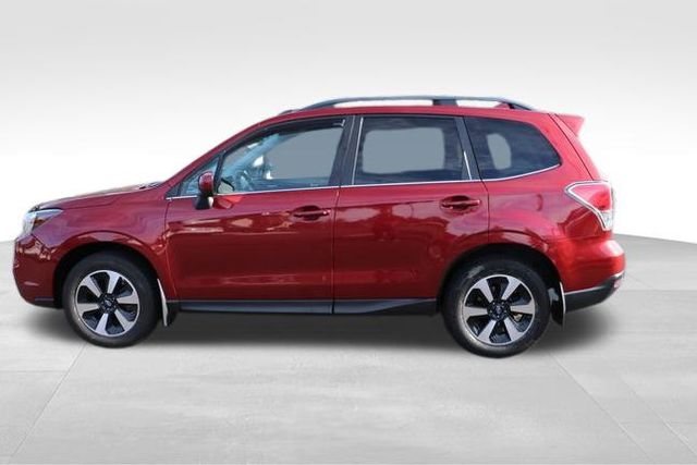 2018 Subaru Forester 2.5i Limited 23