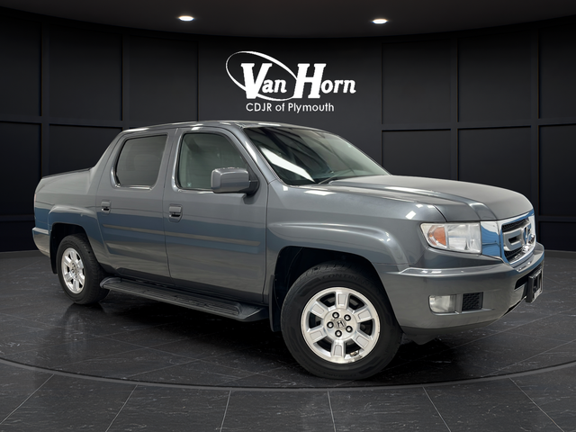 Polished Metal Metallic 2011 Honda Ridgeline Pickup Truck Four-Wheel Drive 5-Speed Automatic