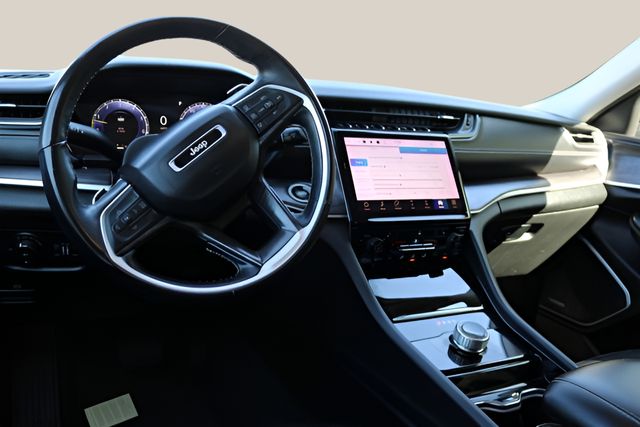 Used Car 2022 Jeep Grand Cherokee L  Limited For Sale Under $35,000 In Austin, Texas