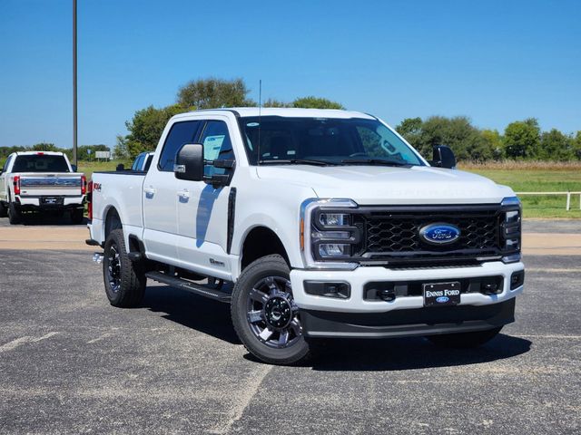 2024 Ford F-250SD XLT 2