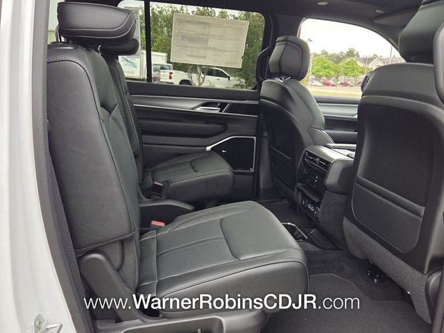 New 2026 White Jeep Limited Altitude image 16