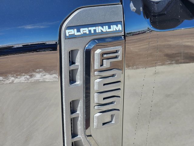 2025 Agate Black Metallic Ford Super Duty F-250 SRW Platinum 4X4 Truck
