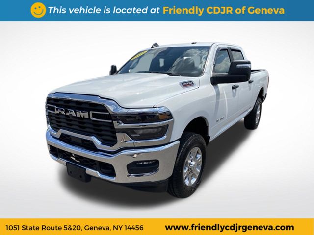 Bright White Clearcoat 2025 RAM 2500 Pickup Truck Four-Wheel Drive 8-Speed Automatic
