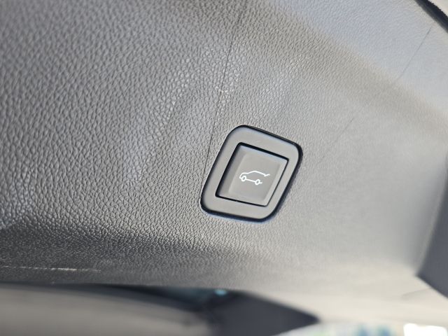 2023 Chevrolet Tahoe Z71:C02553