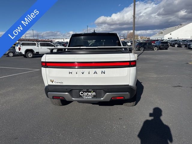 2022 Rivian R1T Adventure 28