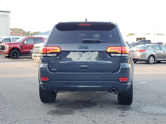 2018 Jeep Grand Cherokee Altitude 8