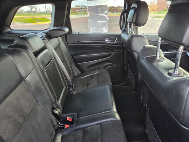 2021 Jeep Grand Cherokee Laredo X 4x4