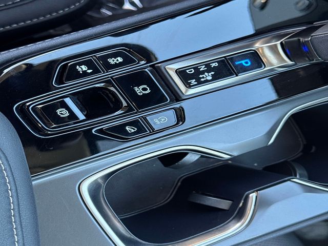 Used 2023 Silver Lexus 350 Premium image 24