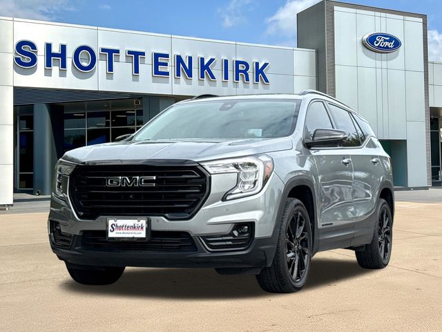 Used 2024 GMC Terrain SUV