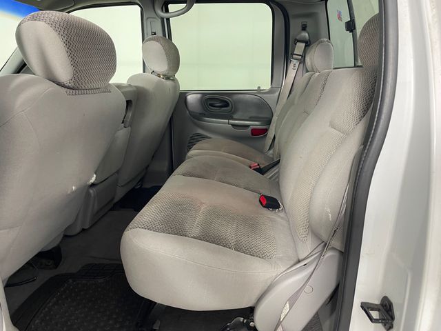 Used 2002 Ford F-150 XLT For Sale in Bremerton, WA