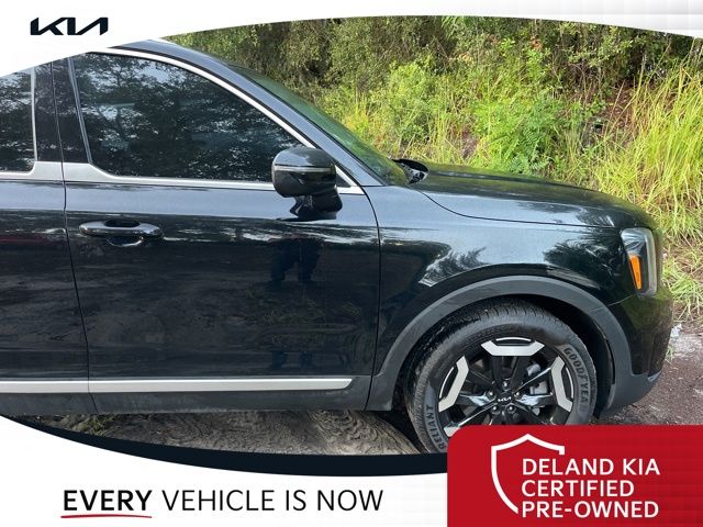 2023 Kia Telluride EX photo 3