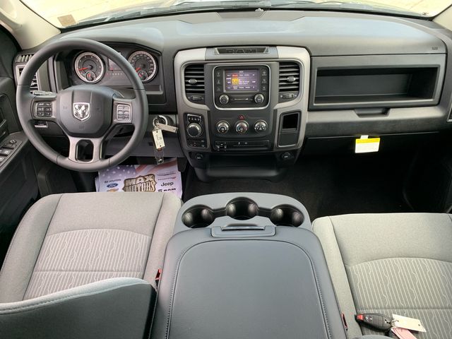 2024 Ram 1500 Classic Tradesman 20