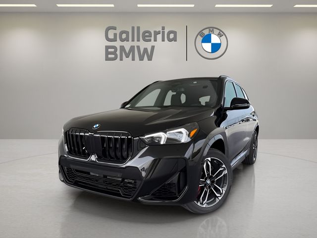 2026 BMW X1 28i's photo