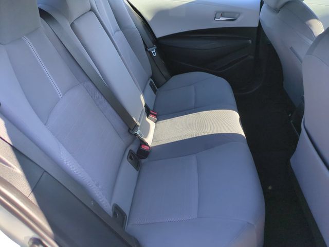 Used 2021 White Toyota SE image 29