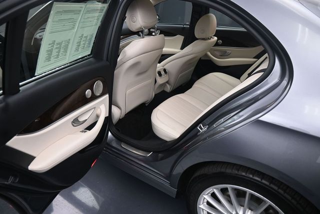 Used 2023  Mercedes-Benz E 350 image 12