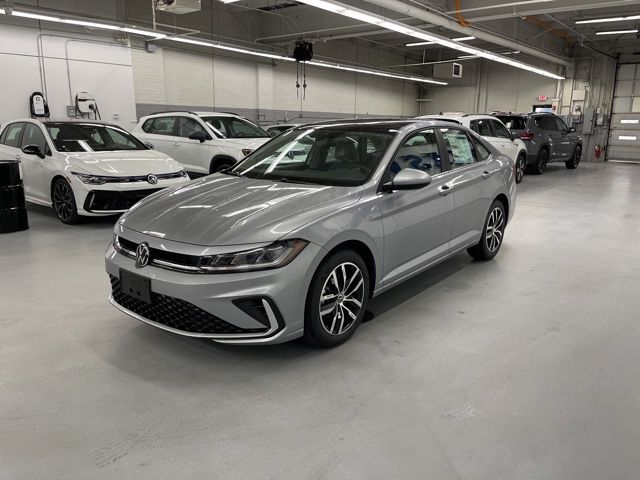 Pyrite Silver Metallic 2026 Volkswagen Jetta SE FWD Sedan Front-Wheel Drive 8-Speed Automatic
