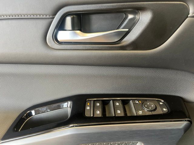 New 2026 Nissan Pathfinder SUV