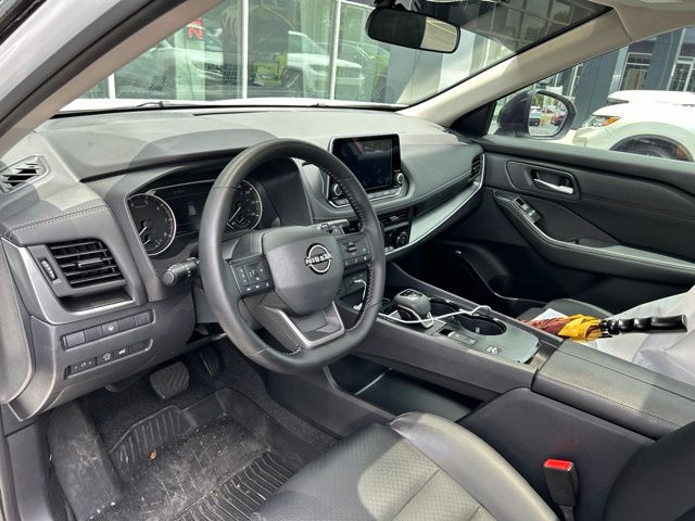 Used 2026 White Nissan Dark Armor image 16