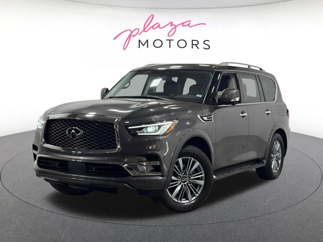 2023 INFINITI QX80 LUXE