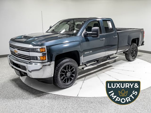 Gray (Graphite Metallic) 2017 Chevrolet Silverado 3500HD Pickup Truck Four-Wheel Drive 6-Speed Automatic