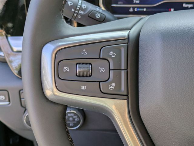 2025 Chevrolet Silverado 1500 RST photo