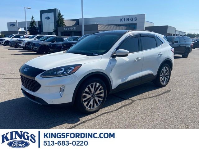 Star White Metallic Tri-Coat 2022 Ford Escape SUV / Crossover All-Wheel Drive 8-Speed Automatic