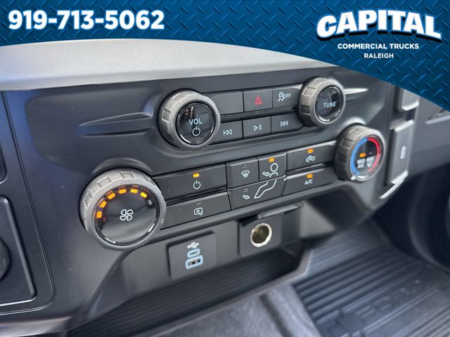 New 2026 White Ford 16FT BOX/LIFTGATE image 30
