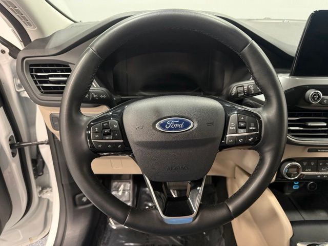 Used 2021 White Ford Titanium image 17