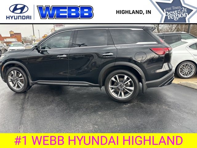 Used 2023 Black INFINITI LUXE image 50