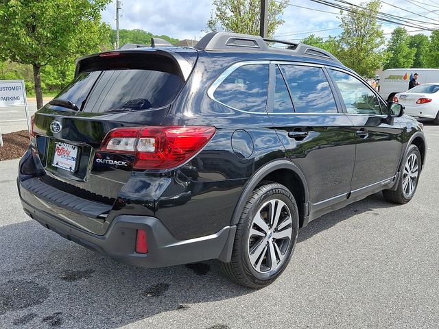 2018 Subaru Outback 2.5i Black at Rafferty Subaru