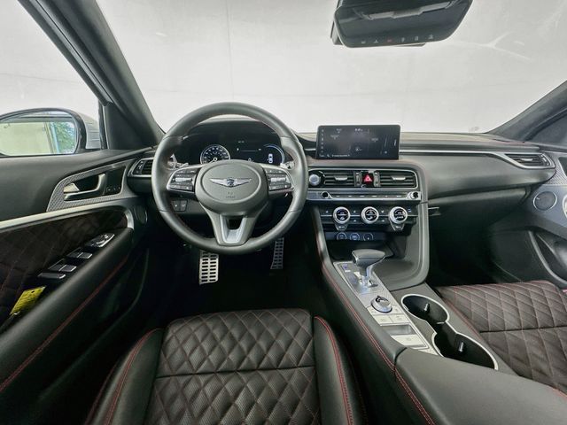Thumbnail: 2023 Genesis G70 - 23