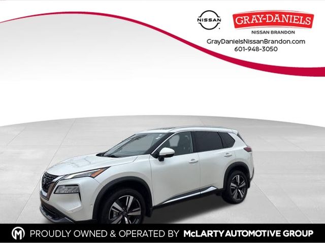 2023 Nissan Rogue SL's photo