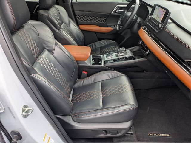 Used 2022 Mitsubishi Outlander SEL 4D Sport Utility