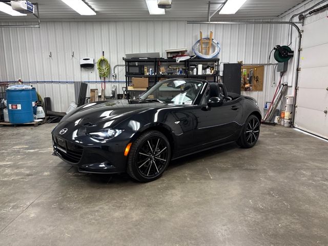 2025 Mazda MX-5 Miata Grand Touring RWD