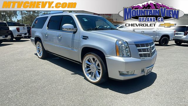 Radiant Silver Metallic 2014 Cadillac Escalade ESV Platinum 4WD SUV / Crossover All-Wheel Drive 6-Speed Automatic Overdrive