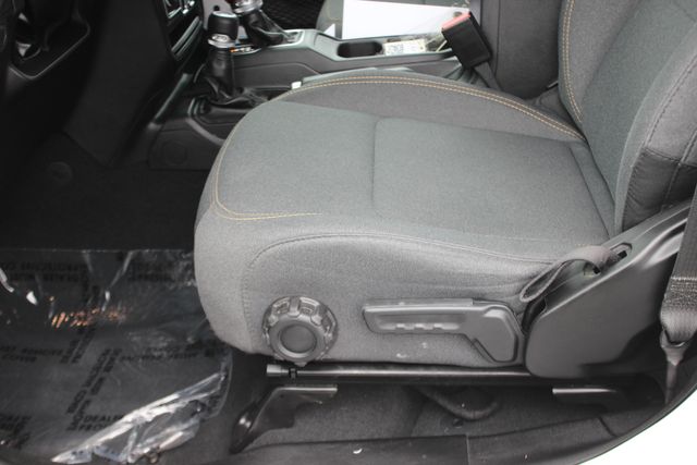 Used 2024 White Jeep Sport S image 21