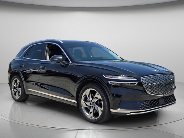 2025 Genesis Gv70 - $42,897