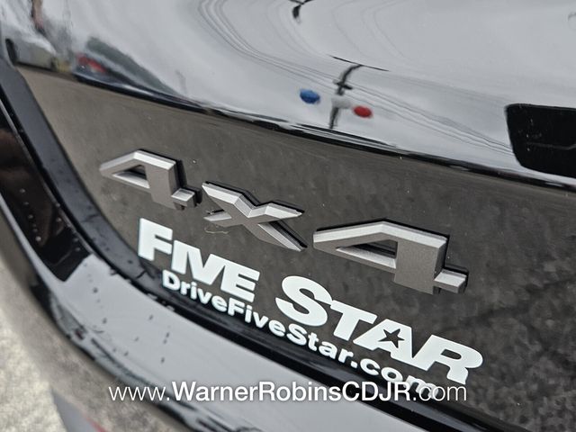 New 2026 Black Jeep Latitude image 10