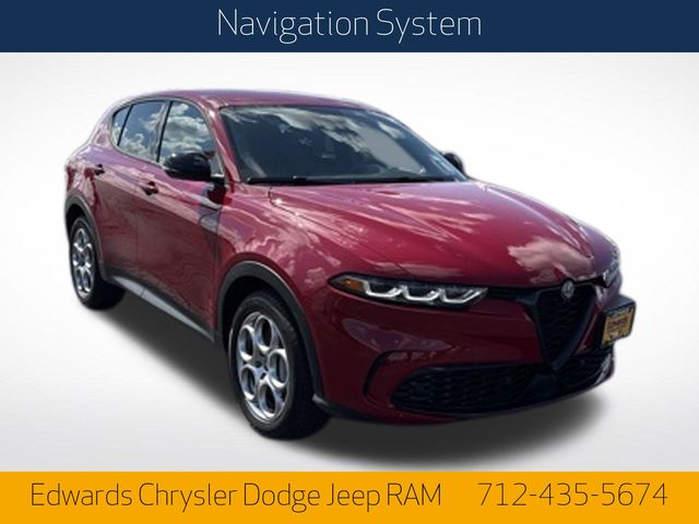 Alfa Rosso 2024 Alfa Romeo Tonale SUV / Crossover All-Wheel Drive 6-Speed Automatic