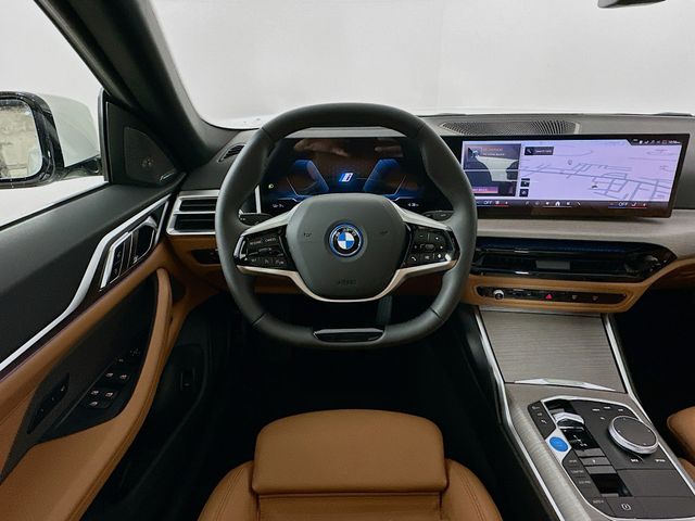 2025 BMW i4 xDrive40 11