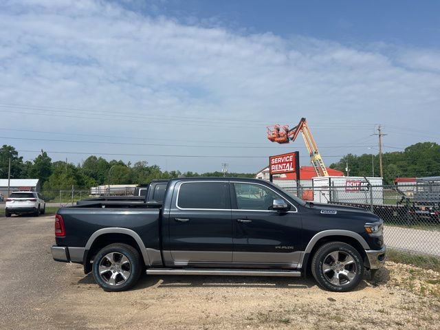 Gray (Maximum Steel Metallic Clearcoat) 2019 RAM 1500 Laramie Crew Cab 4WD Pickup Truck Four-Wheel Drive 8-Speed Automatic