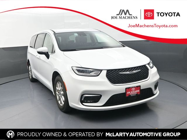 2023 Chrysler Pacifica Touring L FWD