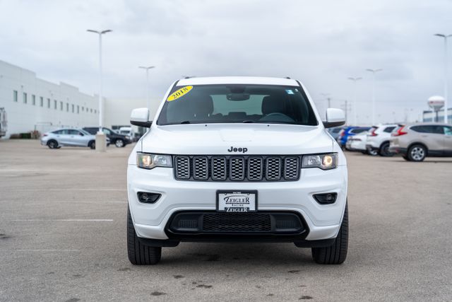 2018 Jeep Grand Cherokee Altitude 2