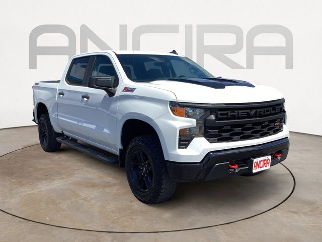 Used Car 2022 Chevrolet Silverado 1500  Custom Trail Boss For Sale Under $35,000 In San Antonio, Texas