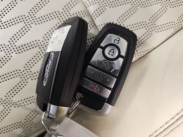 Used 2022 Black Lincoln Black Label image 34
