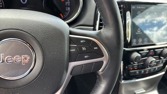 Used 2022 Black Jeep Laredo X image 23