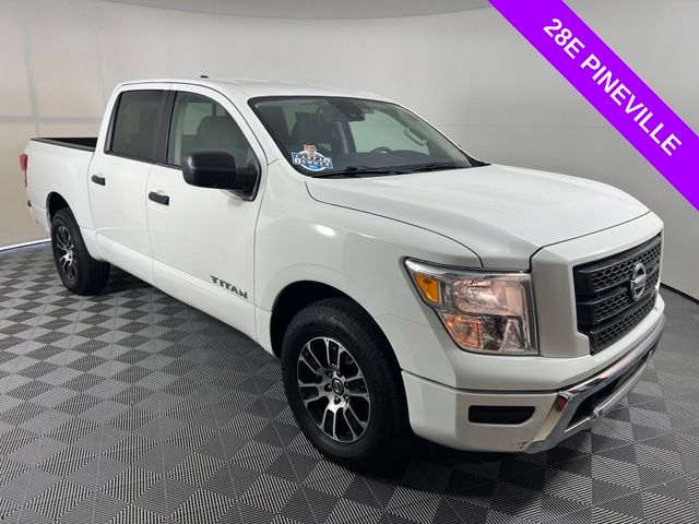 Glacier White 2022 Nissan Titan Pickup Truck 4X2 9-Speed Automatic