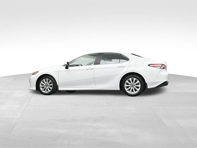 2019 Toyota Camry L 38