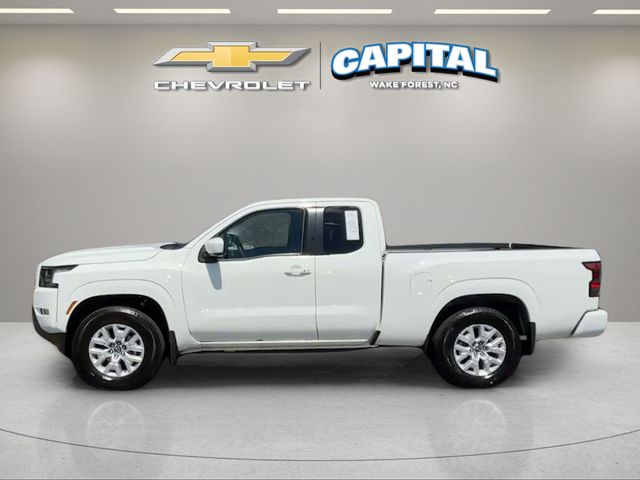 Used 2024 White Nissan SV image 2