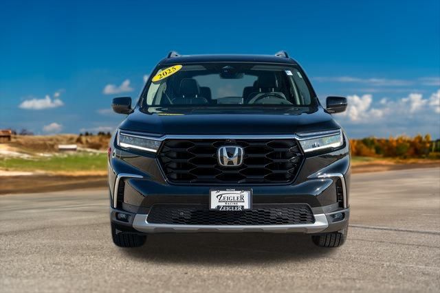 2025 Honda Pilot Elite 2